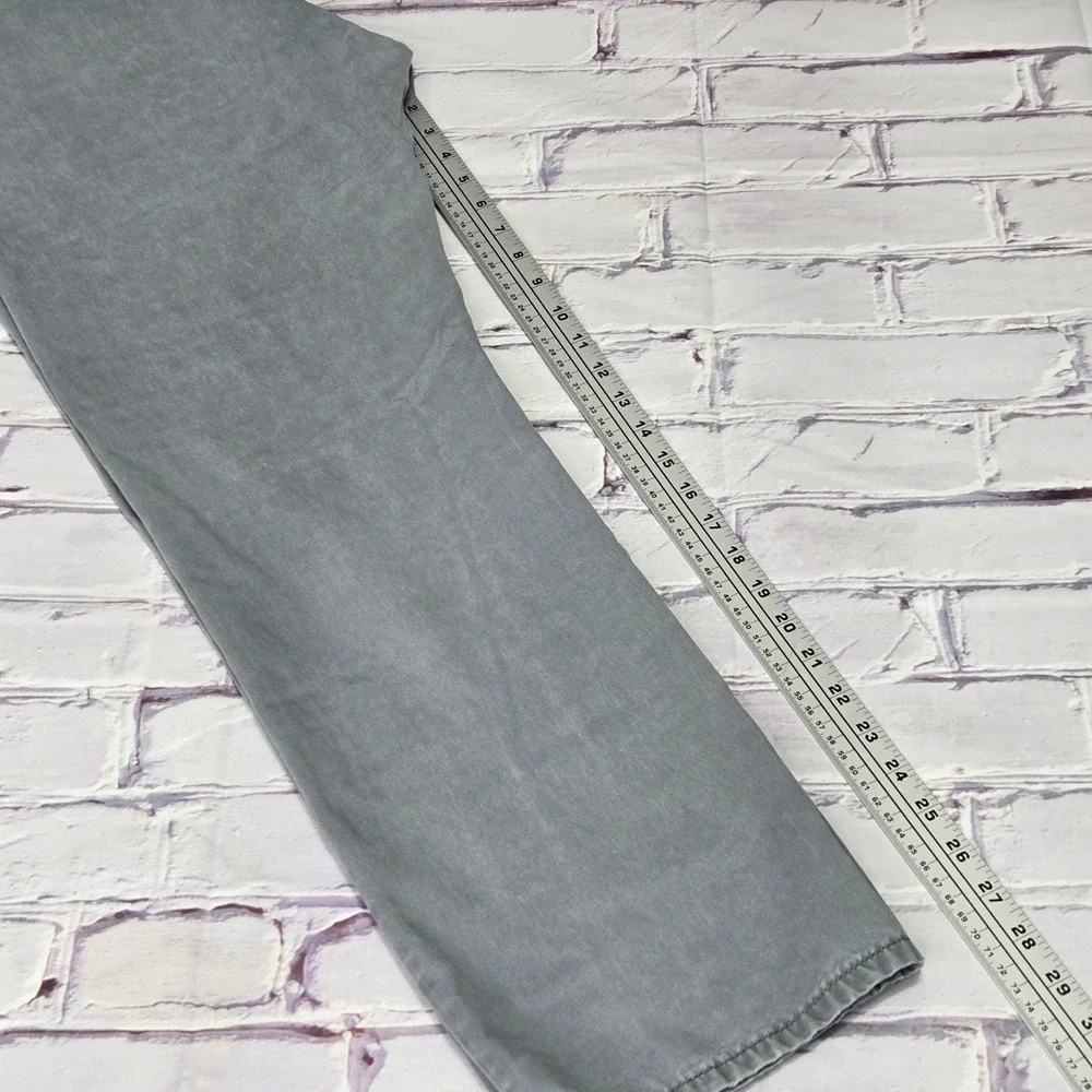 Levi Strauss & Co Mens Chino Pants Gray Straight Leg 36x30‎ Casual CW-3613